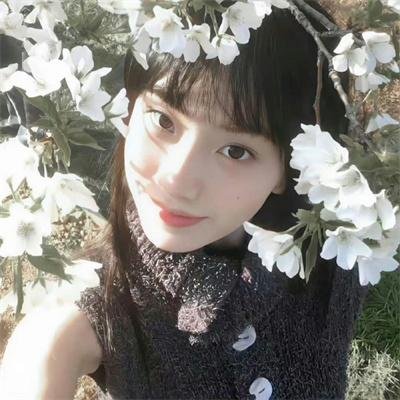 维奥莱特·诺齐埃尔